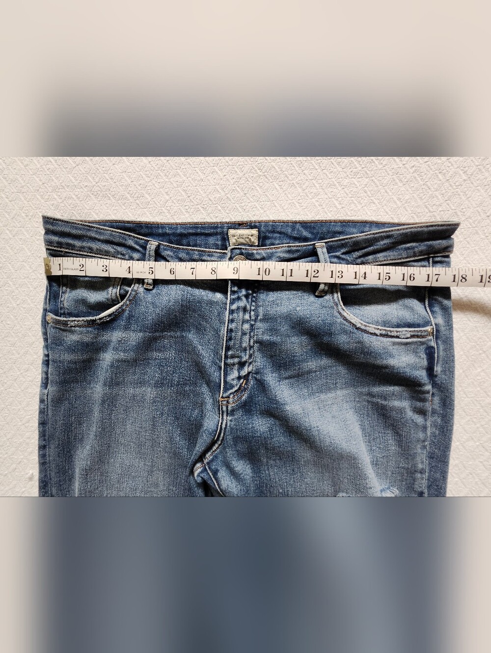 3 / $25 SILVER Jeans Co. "LORETTE" Distressed Blue Denim Skinny Jeans. Size 31. - Picture 8 of 16